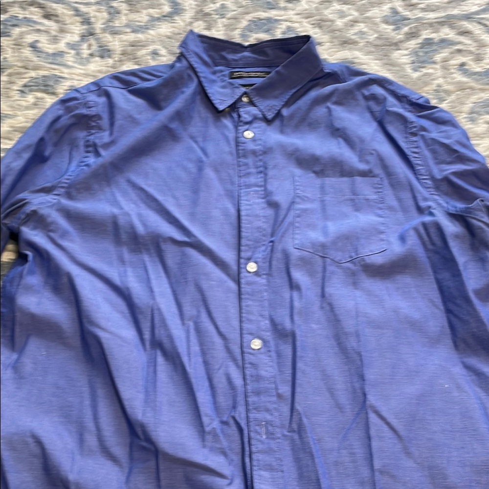Banana Republic Blue Casual Button Down Shirt